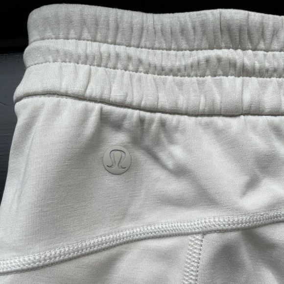 Lululemon Softstreme High-Rise Pant *Full Length “Bone” NWT - Picture 4 of 8